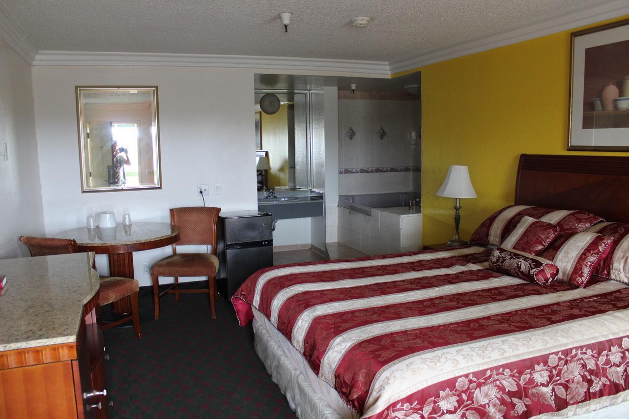 Starlite Motel Беллфлауэр Экстерьер фото