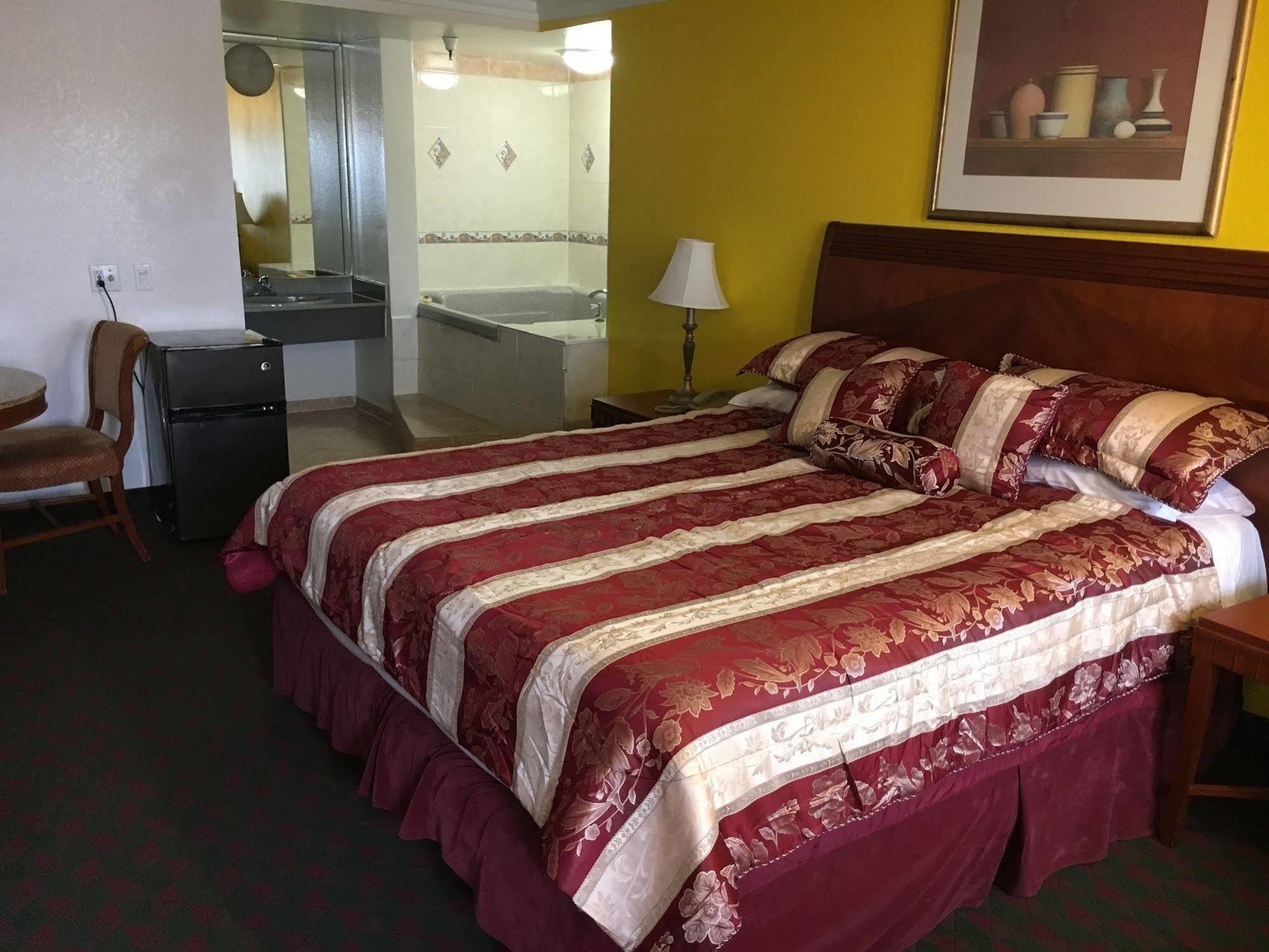Starlite Motel Беллфлауэр Экстерьер фото
